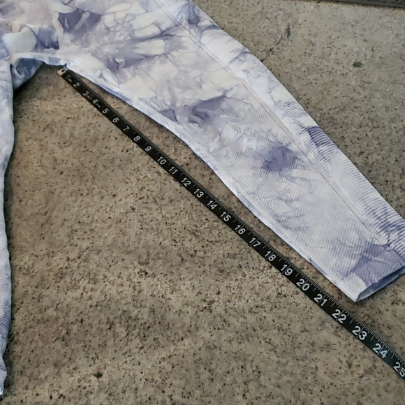 Offline by Aerie workout/yoga legging! - Picture 10 of 10